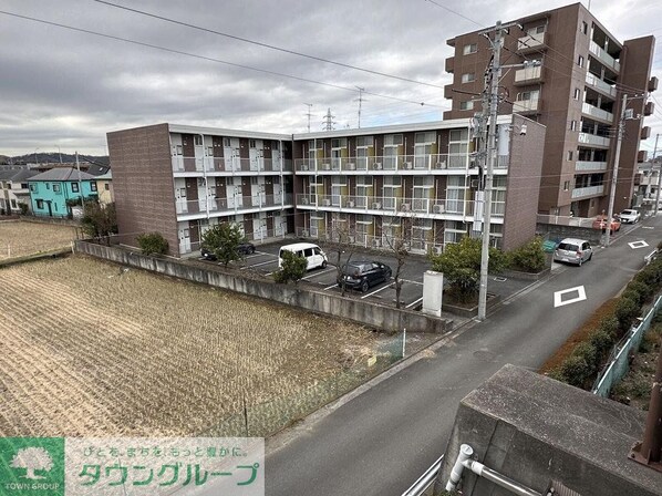 レオパレスグランパルク小柳の物件外観写真